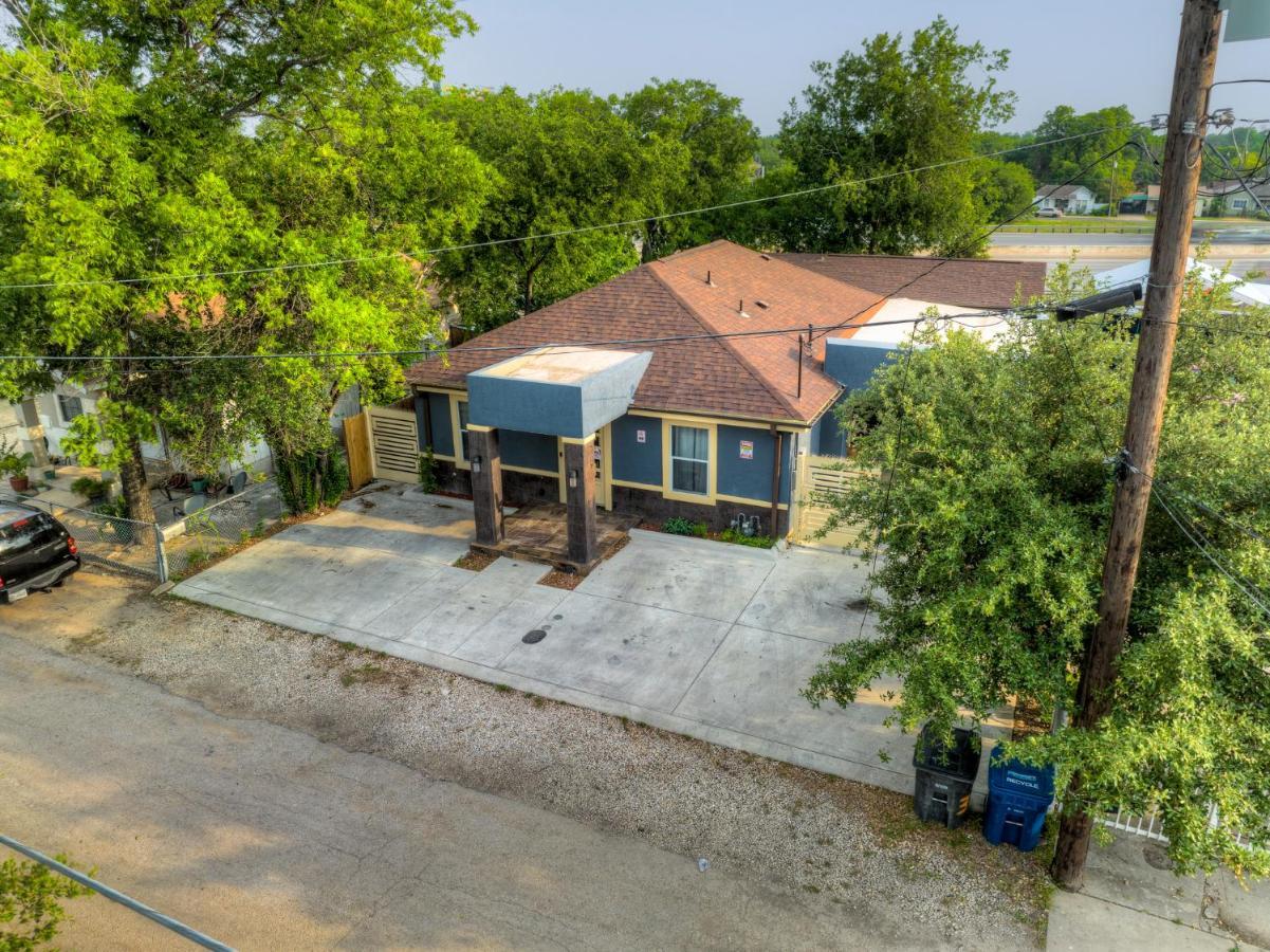 Private Hot Tub3Bd2Ba 2 Miles To Sa River Walk Сан Антонио Екстериор снимка